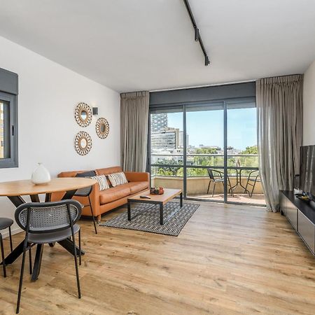 Апартаменты Modern & Sunny 1 Bdr W Balcony And Parking Тель-Авив Экстерьер фото